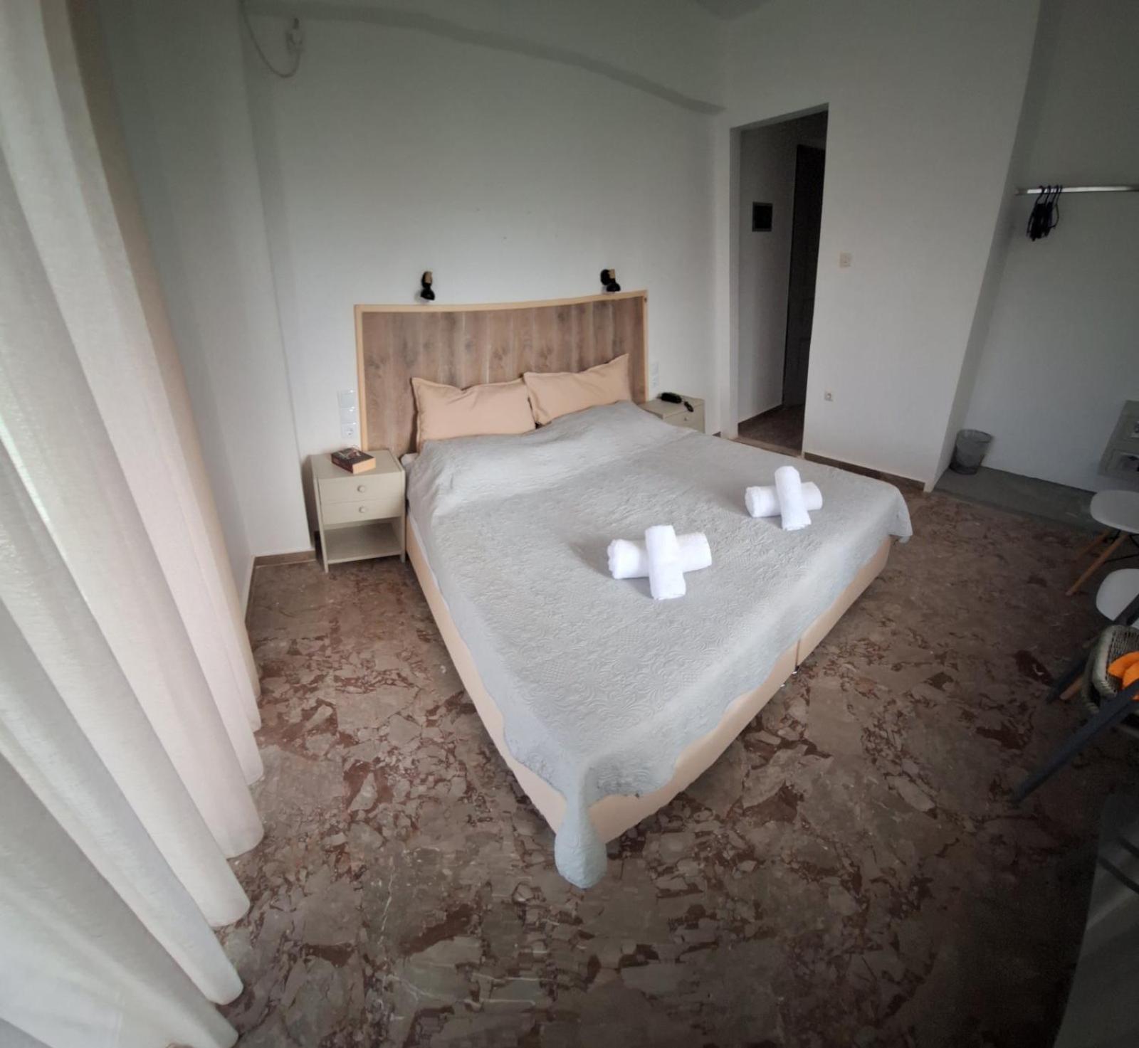 Evita'S Resort Poros Town Zimmer foto